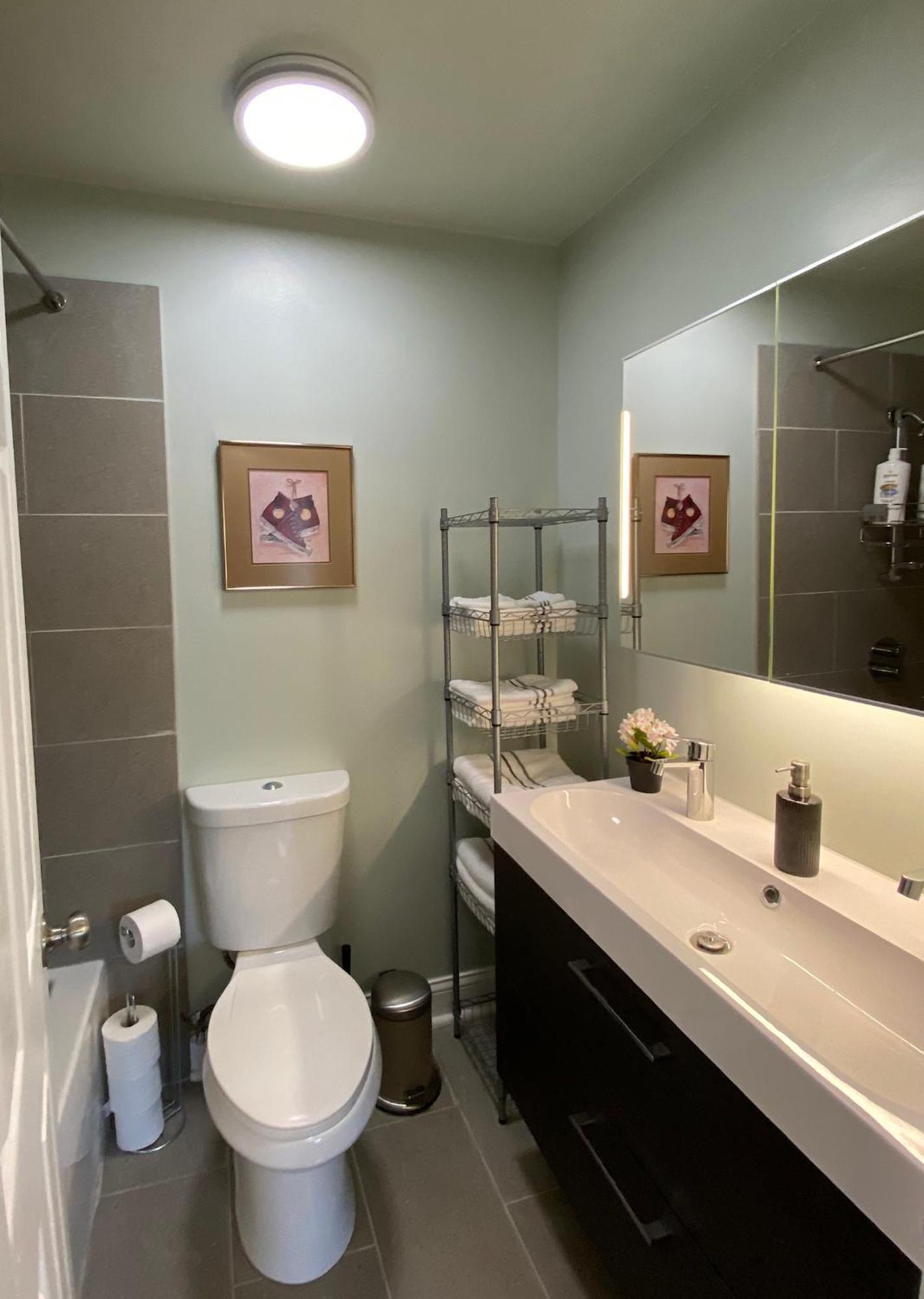 Here It Is! Cool Cape Cod-3 Br-2.5 Bath-12 Guests Olathe Exterior foto